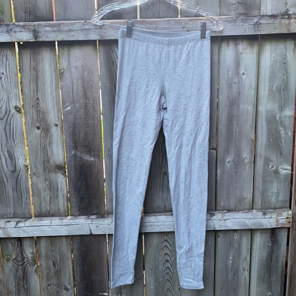 Forever 21 gray leggings sz. Xs